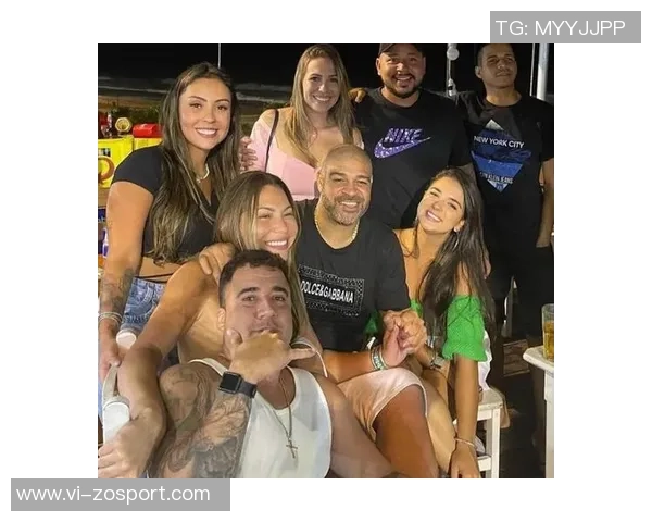 克莱女友因AI不雅视频疯传感到沮丧已花费24万美元接受心理治疗