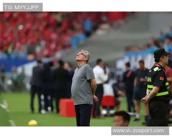 国足新篇章开启两位老帅离场里皮伊万相继告别足球舞台 国足新篇章开启两位老帅离场里皮伊万相继告别足球舞台