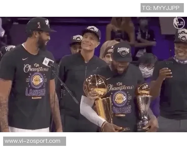 湖人对蒂米的关注加剧詹姆斯被下放南湾湖人后球队动态分析 湖人对蒂米的关注加剧詹姆斯被下放南湾湖人后球队动态分析